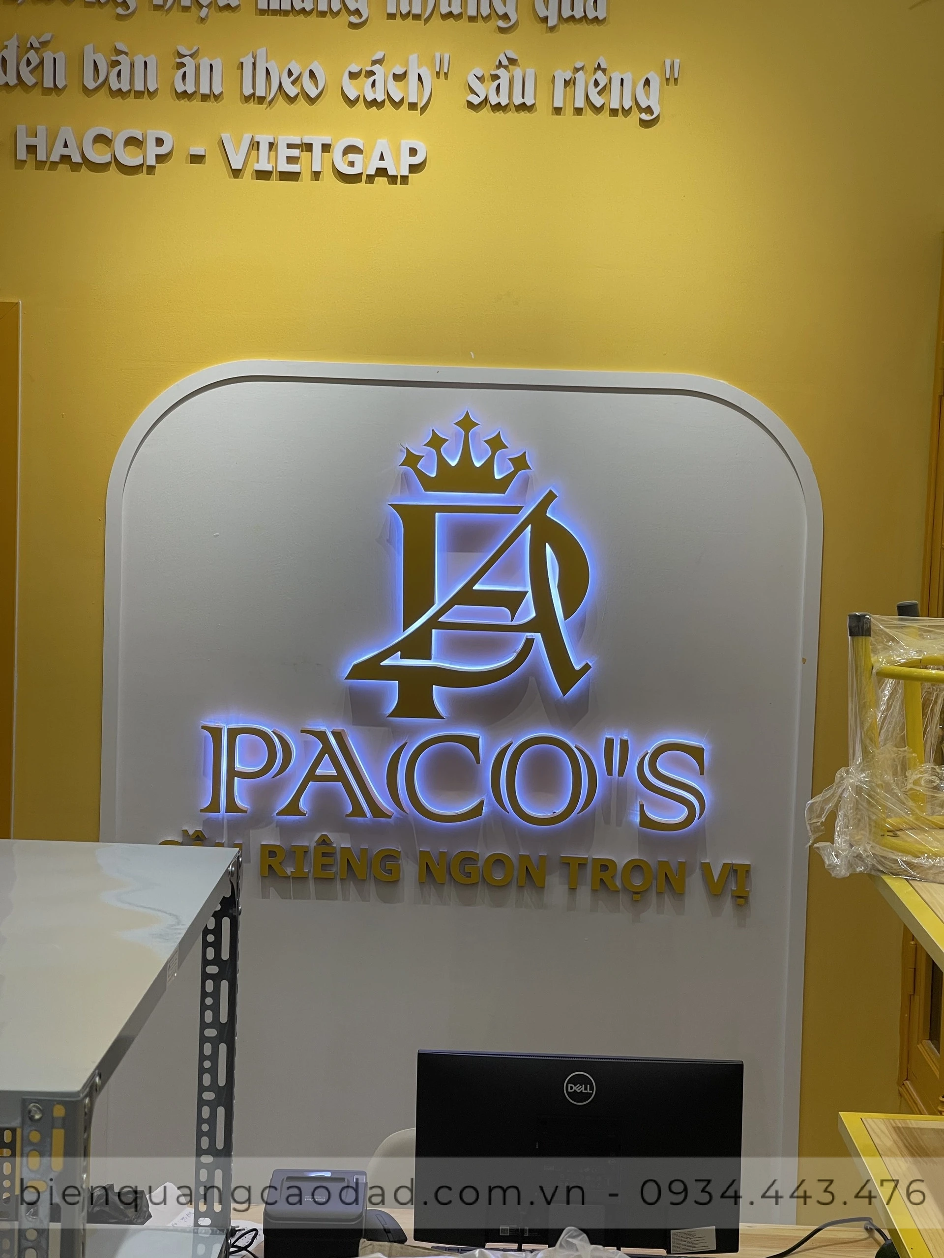 Báo giá thi công biển quảng cáo