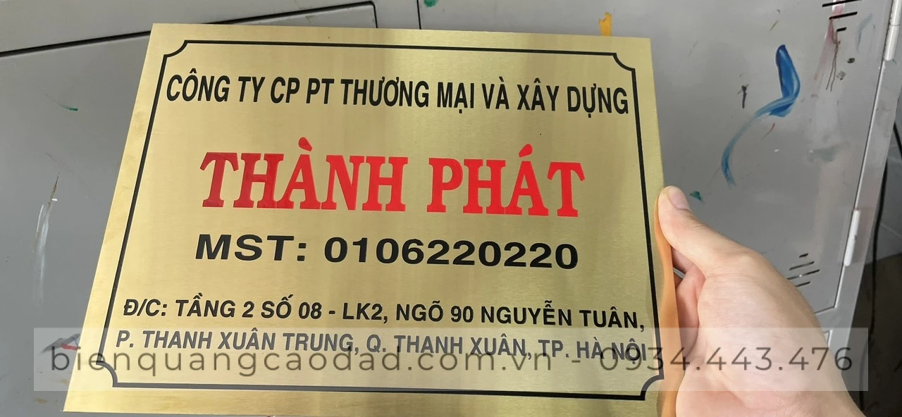 Biển chỉ dẫn công ty