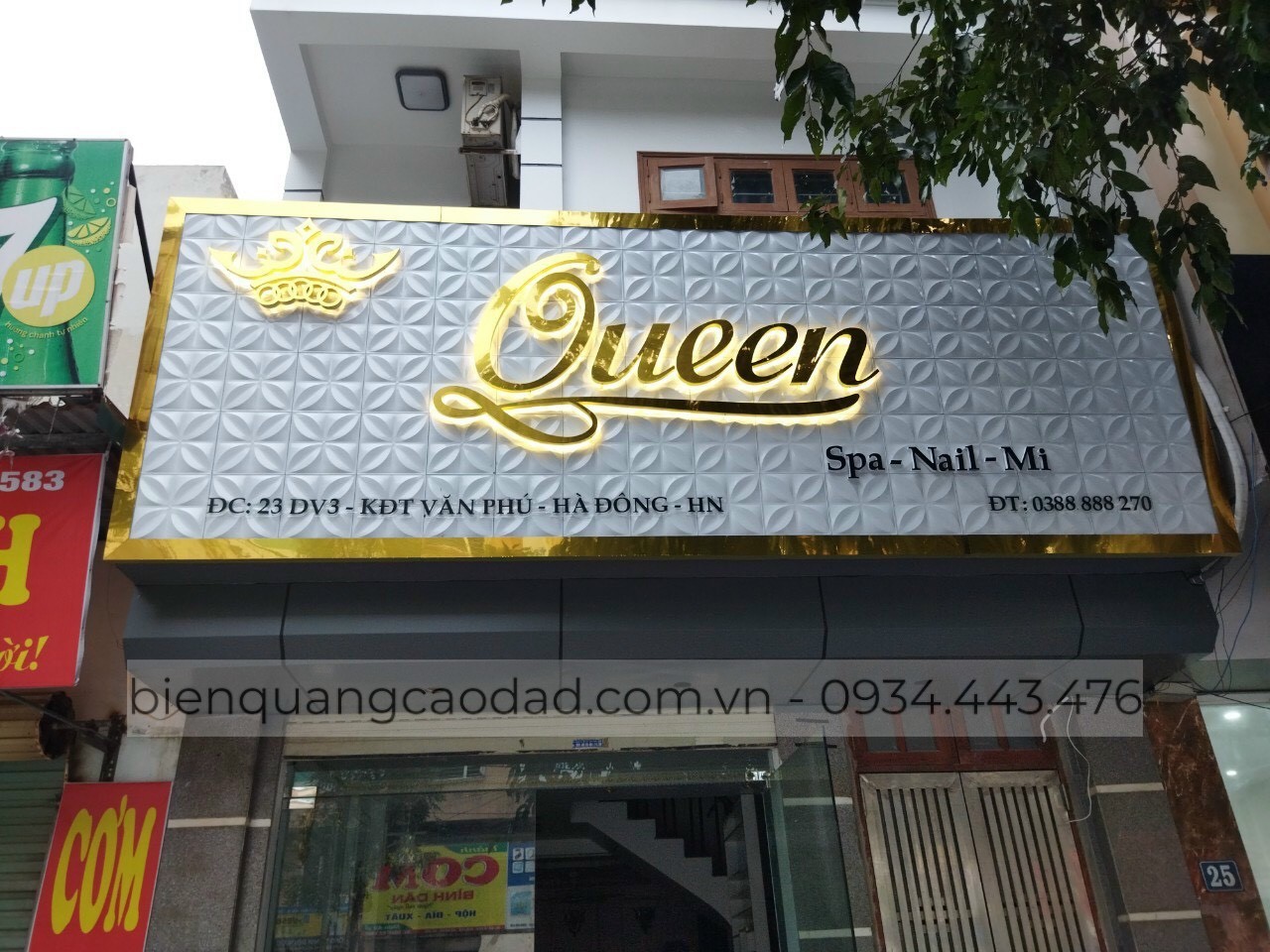 Chữ mica nổi hông nhôm Chữ mica nổi hông nhôm