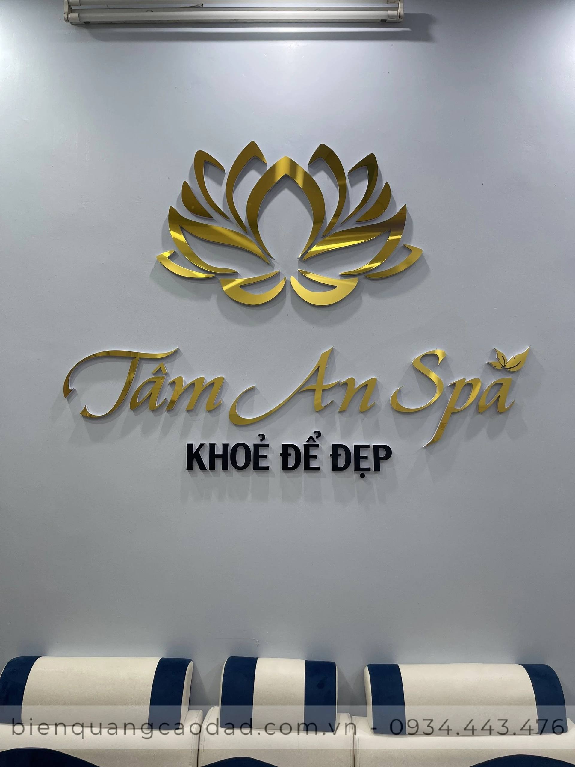 Biển quảng cáo spa